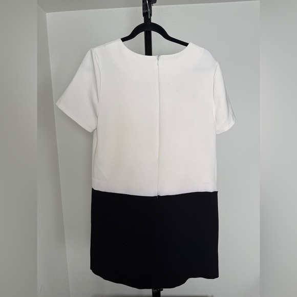Forever 21 Shift Dress • Color Block • White & Black • Size L - Picture 4 of 4